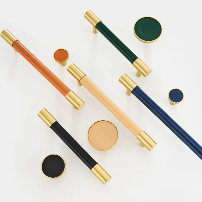 Kara Solid Brass & Leather Handle | Gold & Black - Image 6